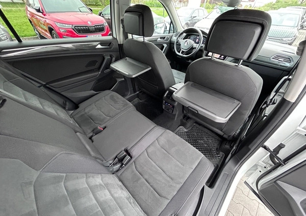 Volkswagen Tiguan Allspace cena 146900 przebieg: 119256, rok produkcji 2019 z Czempiń małe 781